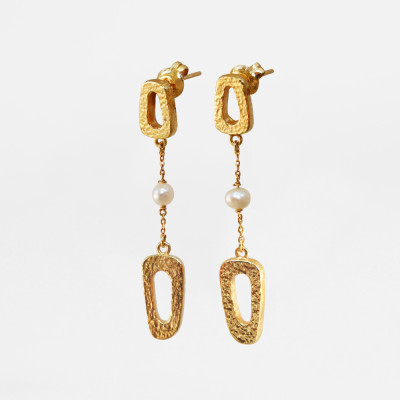 Ahjar Double Earring with Pearls and 18K Brushed Gold