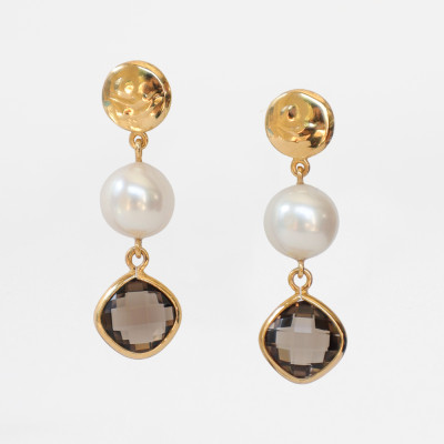 Yawmi Smokey Quartz Pearl Earring in 18K Gold