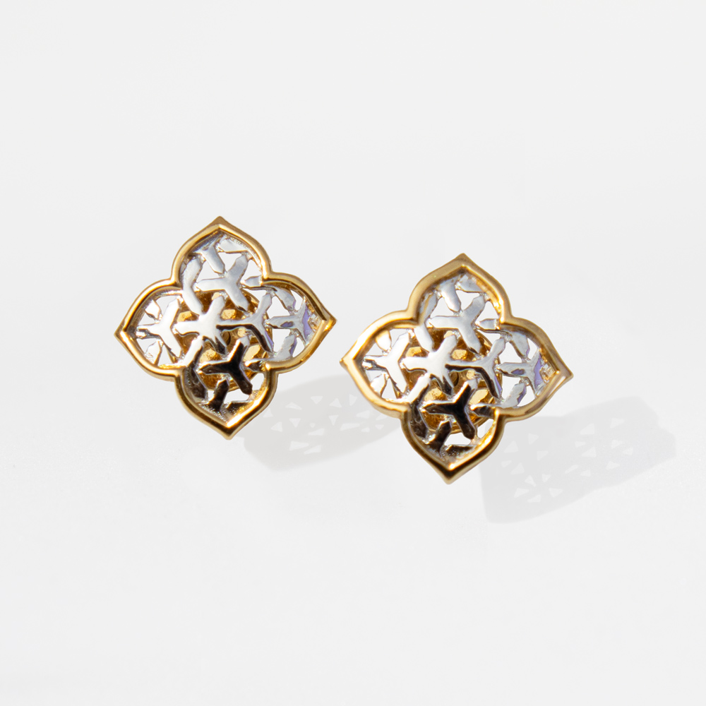 Arabesque Stud Earring in 18K Gold