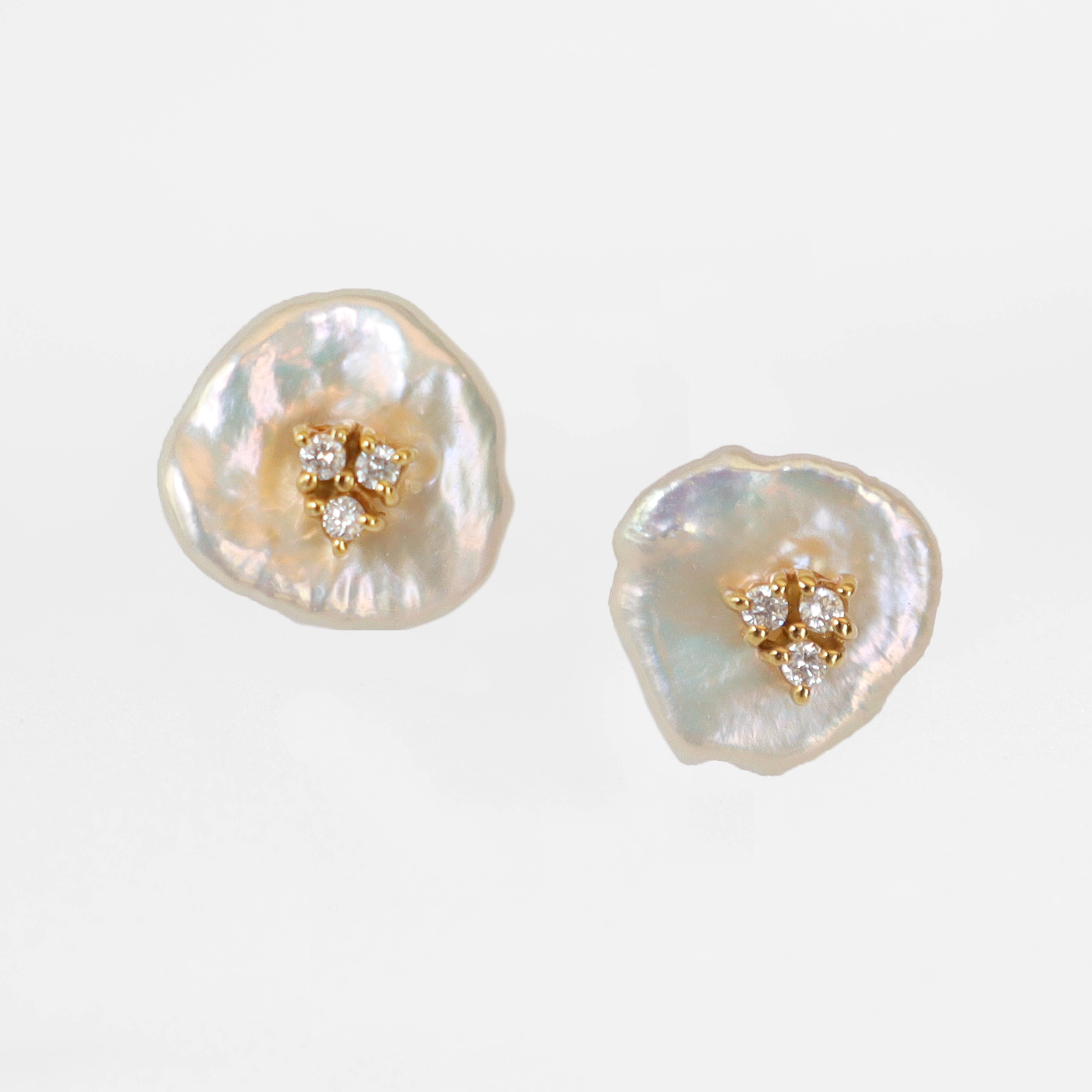 Petals Keshi Pearl with Diamonds Stud Earring in 18K Gold