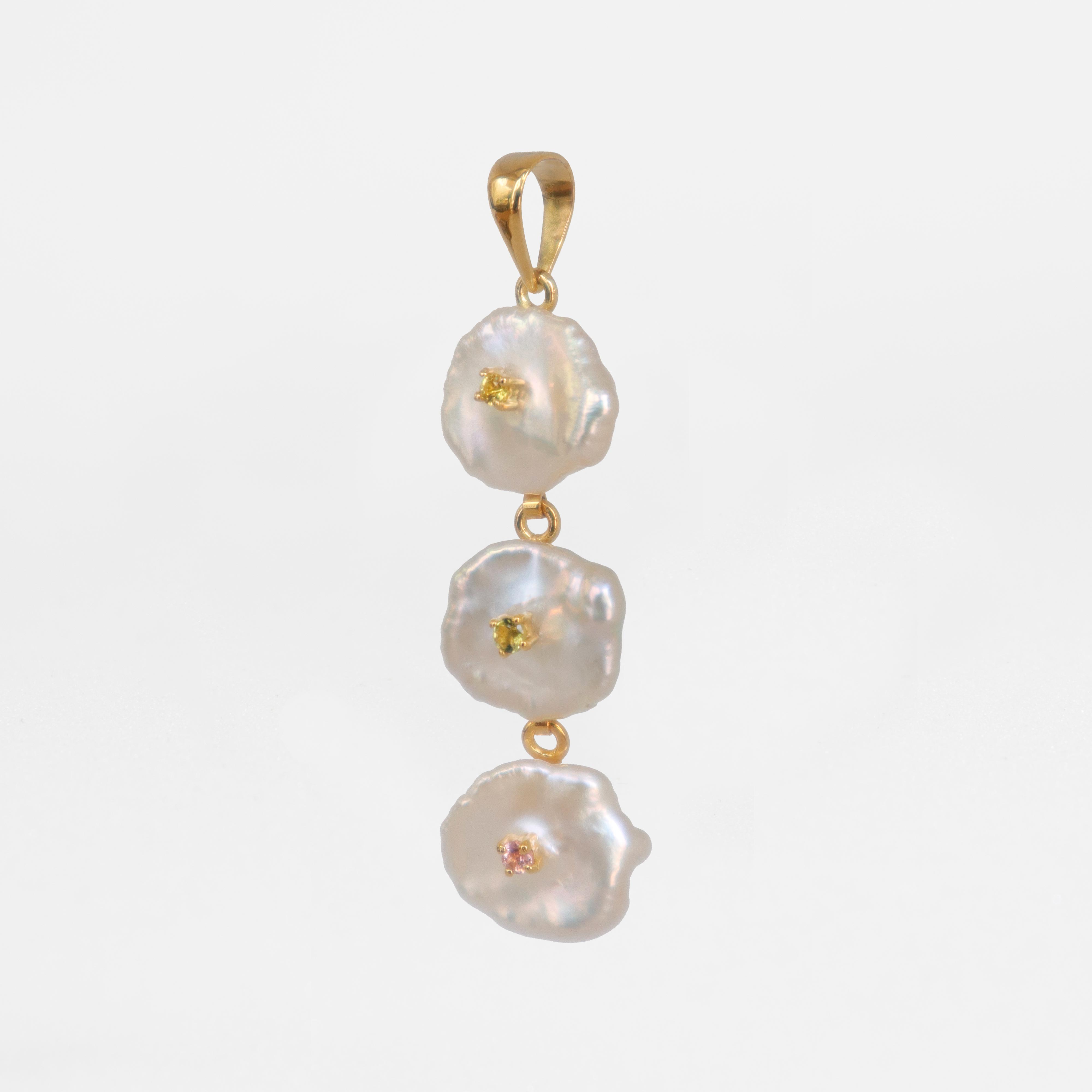 Petals Three Keshi Pearl Pendant with Sapphires and 18K Gold
